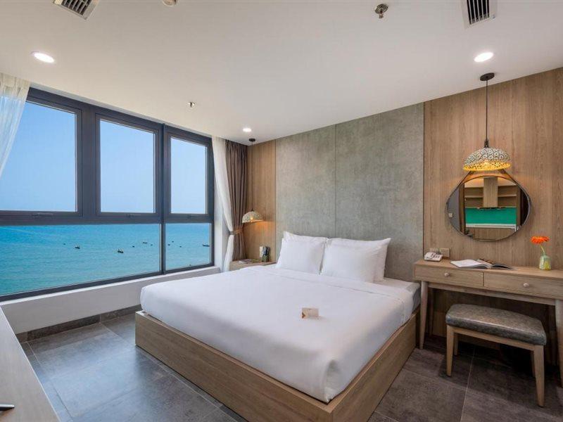 Nguyen Gia Hotel Da Nang Exterior photo